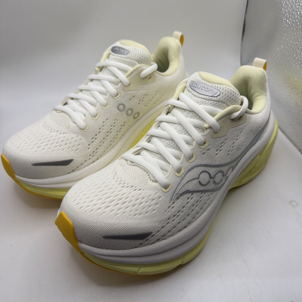 Saucony Hurricane 25 Women's Running Shoes Ivory Tender Yellow Green Size 7.5